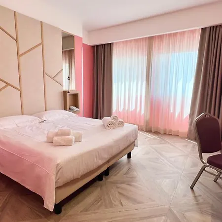 Hotel Sea Palace