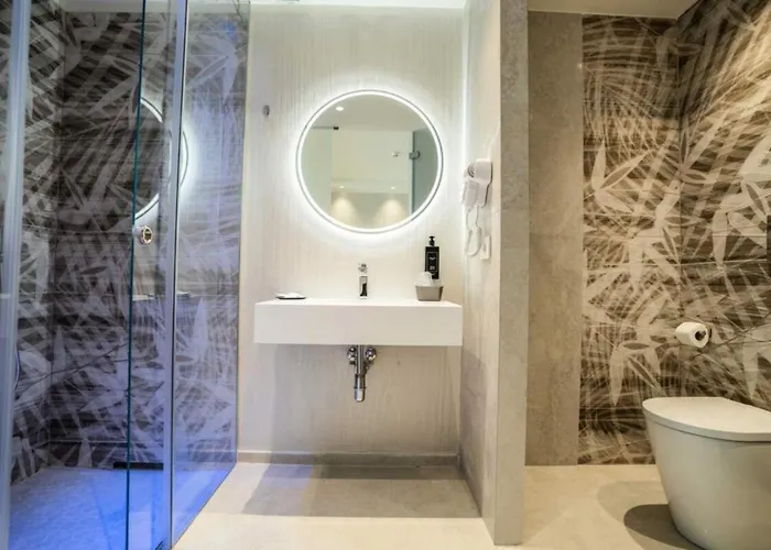 Szálloda Sea Palace 4*