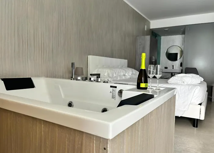 Szálloda Sea Palace 4*